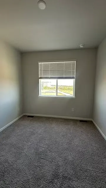 4 bed, 3.5 bath, 1910 sqft, $3,150 — Photo 4