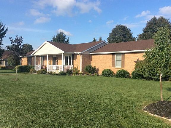 3rd image of 1201 Elmwood Dr