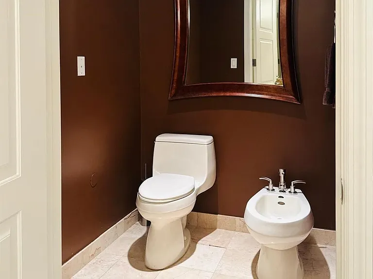3333 NE 32nd Ave #1204 — Photo 20
