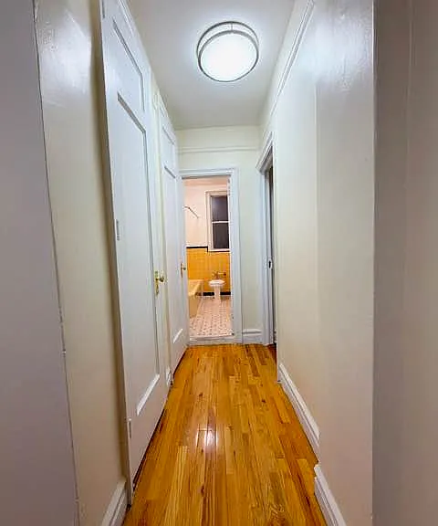 50 E 21st St #1 — Photo 14