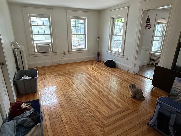5th image of 51 Islington St #A