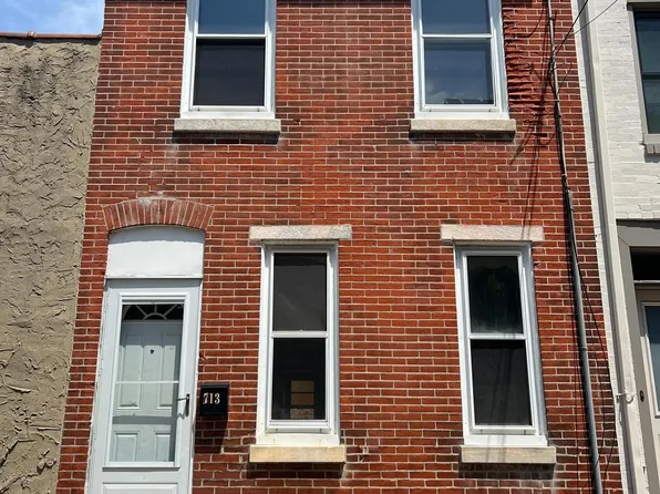 713 Alter St, Philadelphia, PA 19147