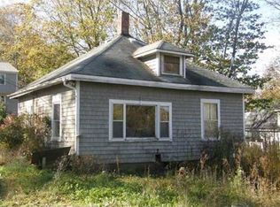 11 Dunton Ave, Rockland, ME 04841