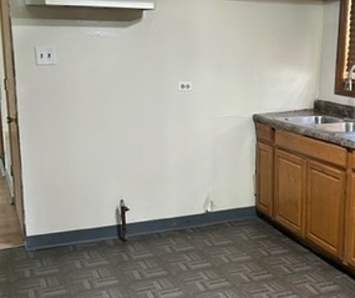 4th image of 16225 Finch Ave