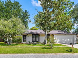 923 Grove Park Dr N, Orange Park, FL 32073