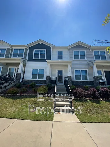 908 Robbie Jackson Ln Photo 1