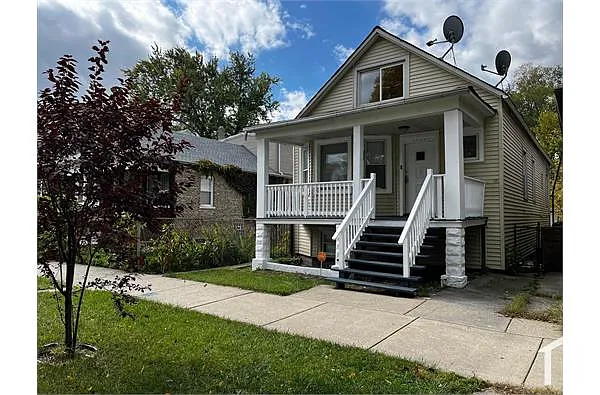 Building Photo - 8024 S Muskegon Ave