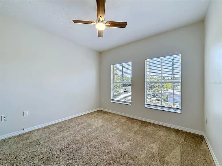 648 Norfolk St — Photo 45