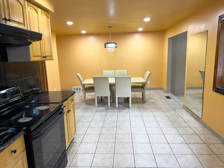 21233 Fairview Dr — Photo 10