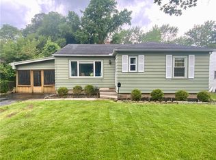 35 Marilyn Pkwy, Rochester, NY 14624