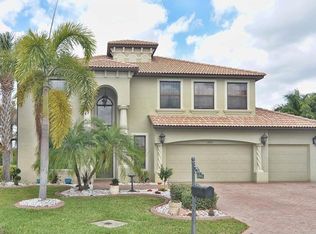 12901 Village Gate Ct, Fort Myers, FL 33913