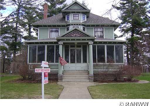 1st image of 221 N 3rd St