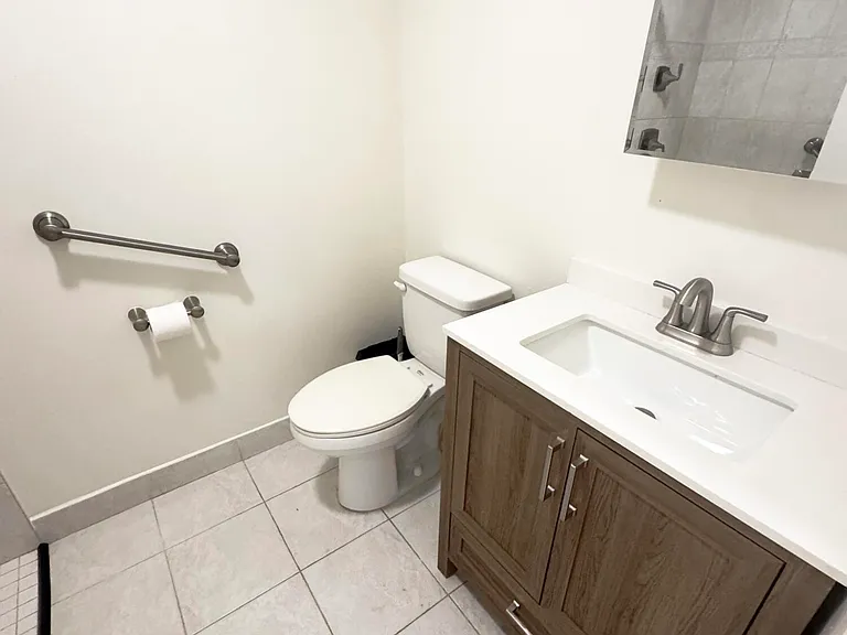 1120 Lemon Tree Ter #73-C — Photo 22