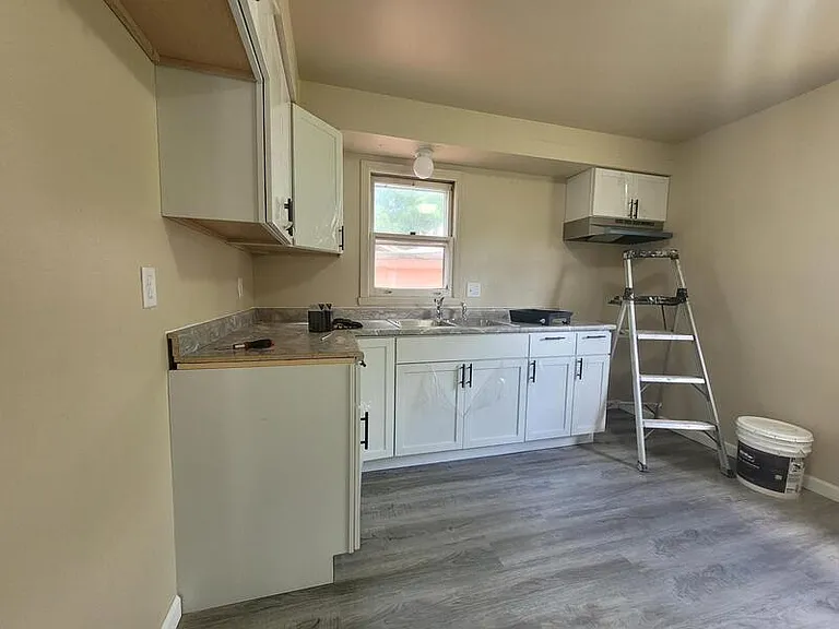 2519 S Telulah Ave — Photo 7
