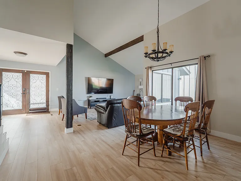 12572 E Bates Cir — Photo 4