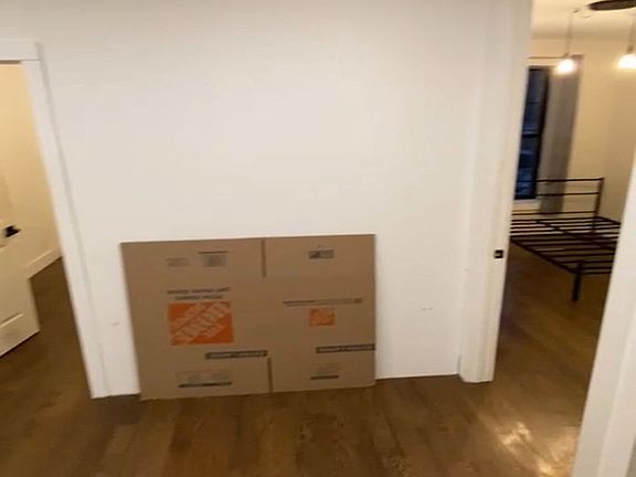 2nd image of 2077A Fulton St #2
