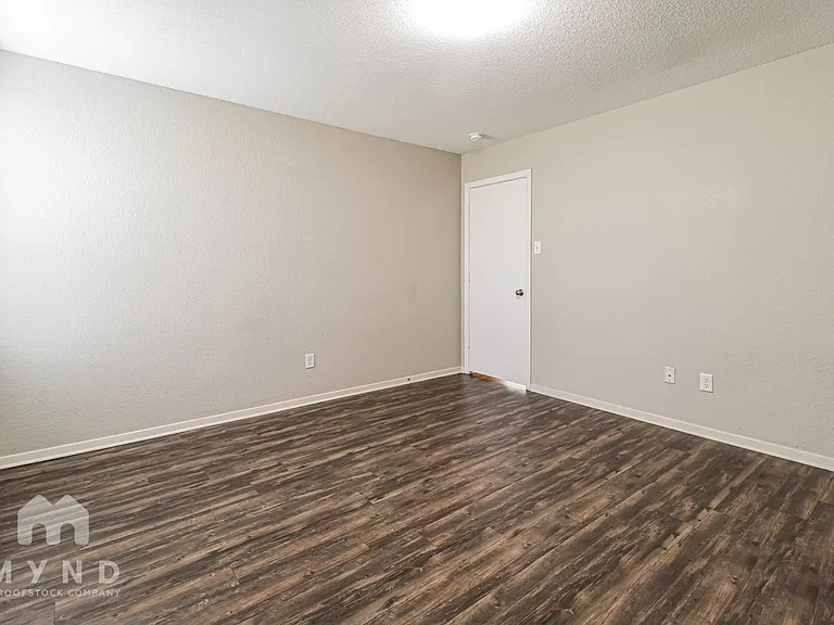 104 Palm St — Photo 10