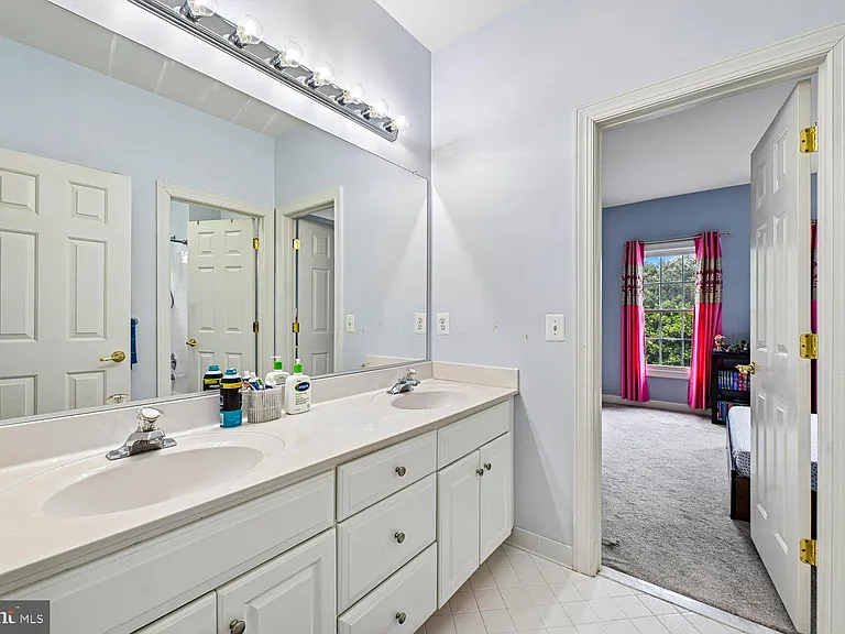 2375 Jawed Pl — Photo 19