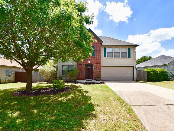 2nd image of 2535 Ashley Oak Dr