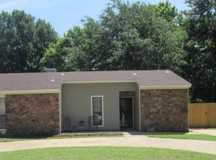 395 N Prairie Cv, Marion, AR 72364