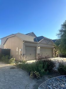 9321 Red Pine Dr, Shafter, CA, 93263