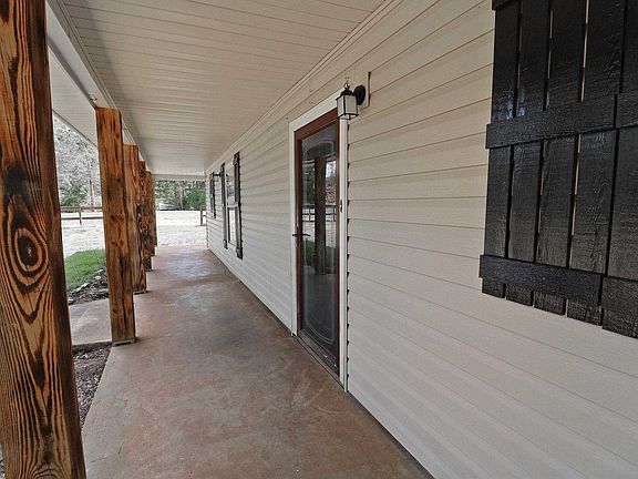 3rd image of 265 Laster Rd