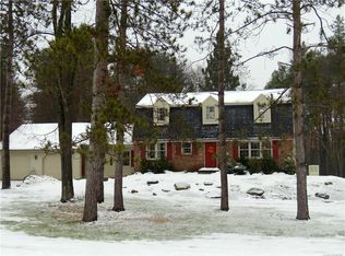 13368 Ward Rd, Holland, NY 14080