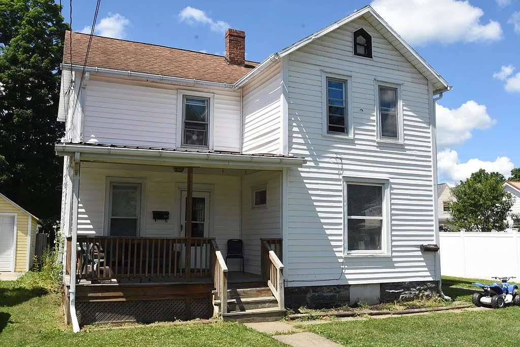 804 Southport St photo 1