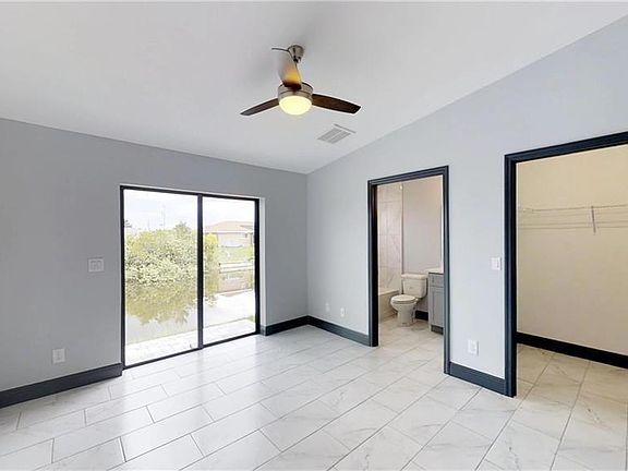 5th image of 1313 NE 8th Pl #1315