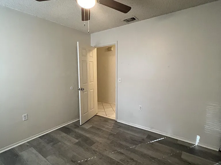 9123 Alpine Trail St — Photo 48