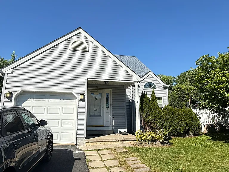 235 Village Green Ln — Photo 2