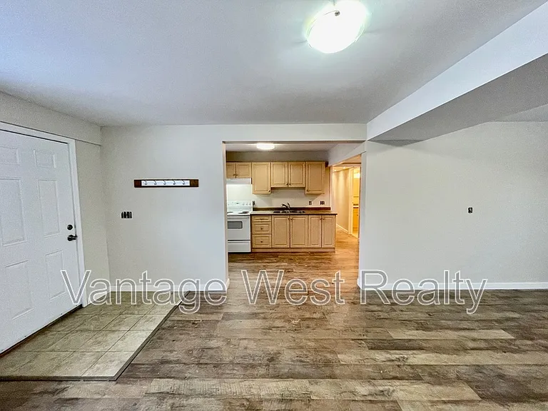 3548 Old Okanagan Hwy #2 — Photo 8