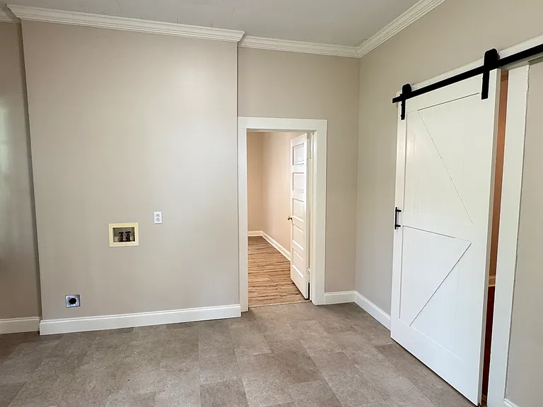 312 Lynn Ave — Photo 12