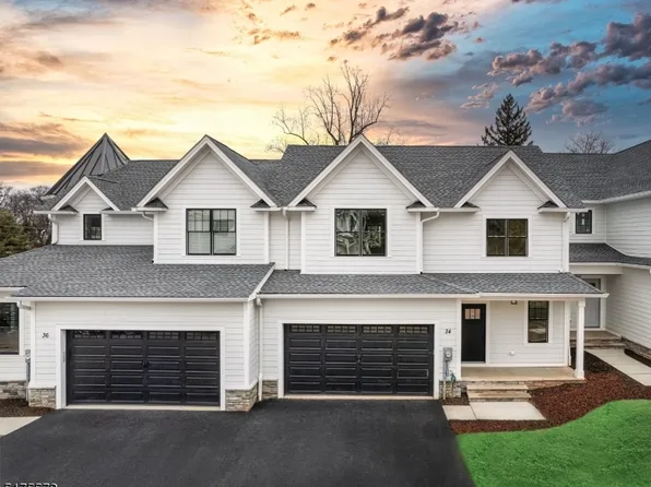 9 Park West Drive, Mountainside Boro, NJ 07092