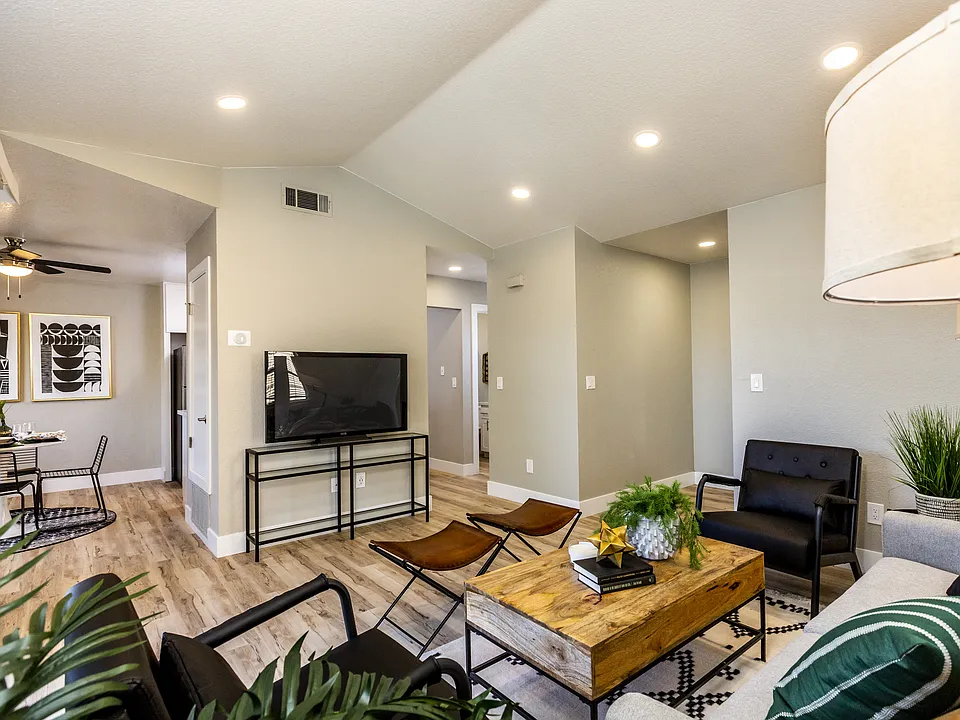 The Marc | Living Room
