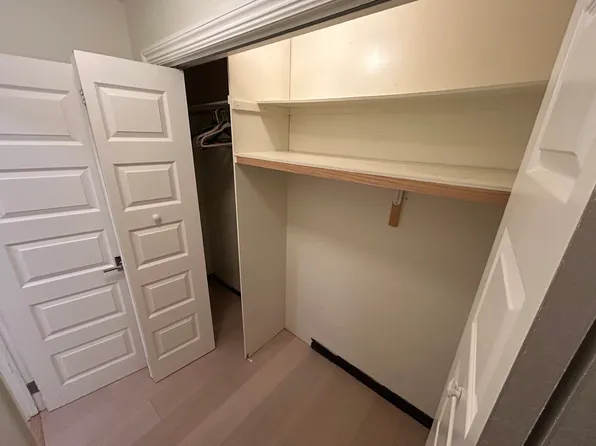 32 46th Street image 10 of 10