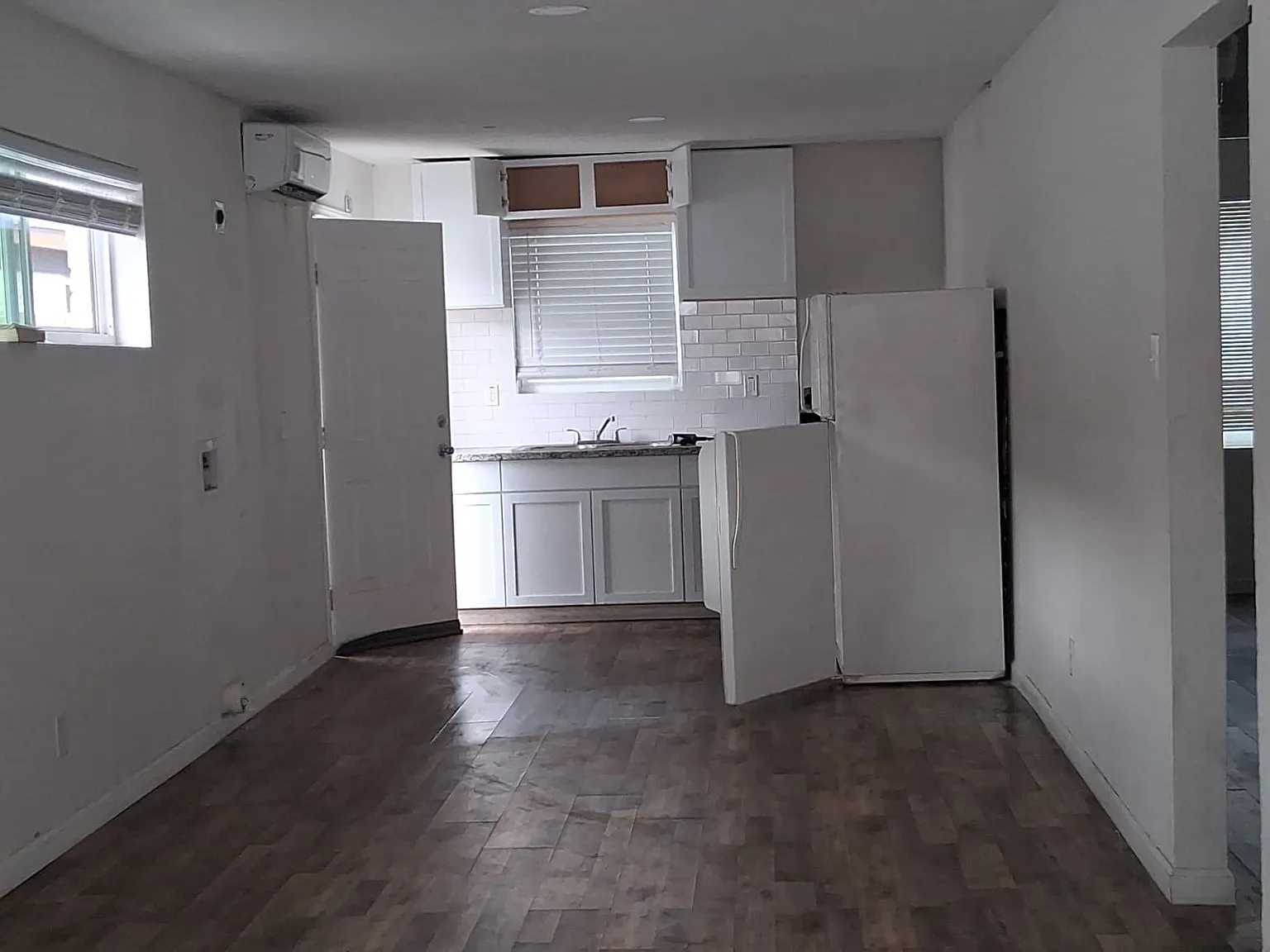 3809 Wipprecht Street — Photo 4