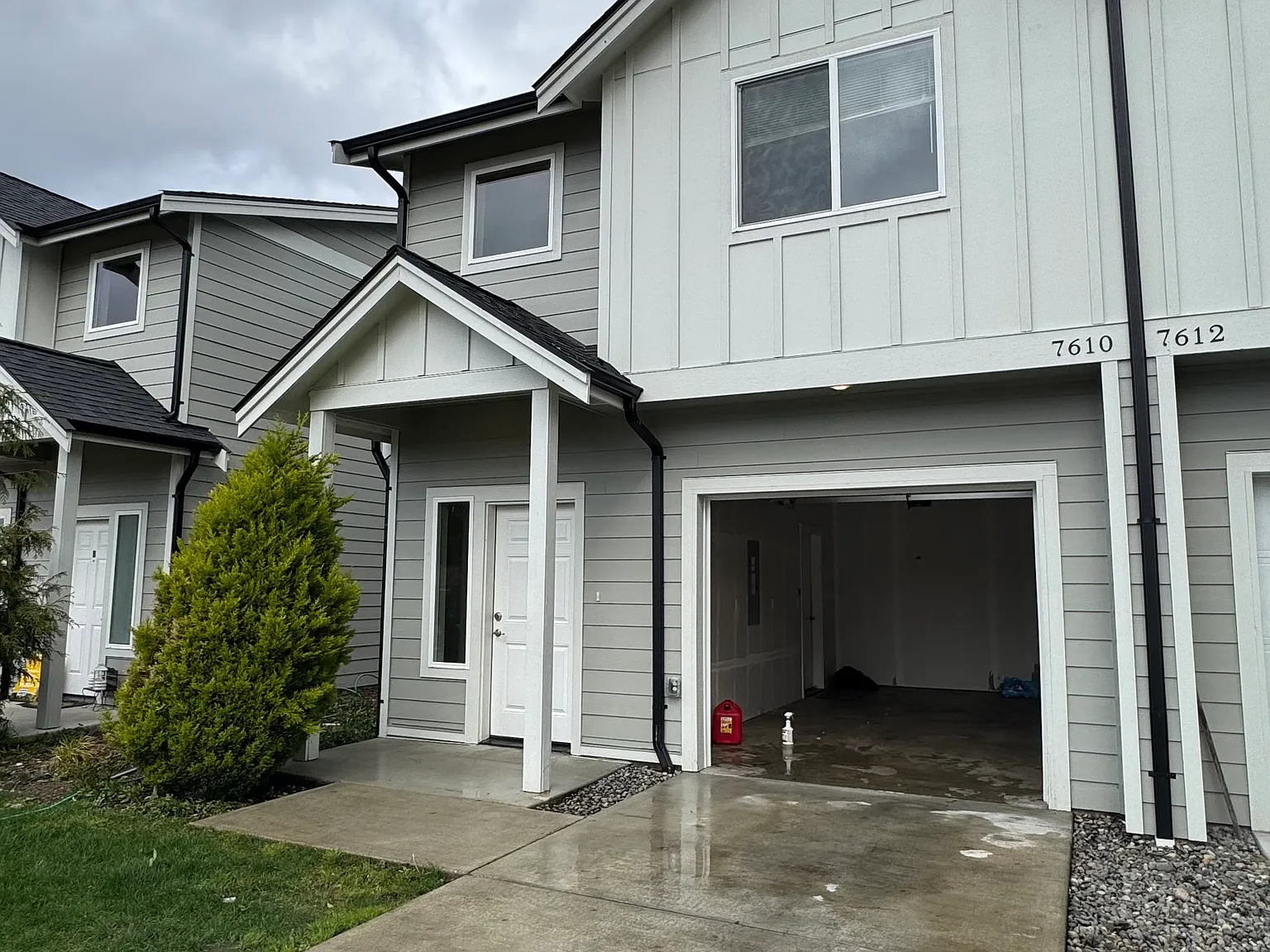 3 bed, 2.5 bath, 1143 sqft, $2,495 — Photo 3