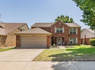 3120 Rustic Woods Dr, Bedford, TX 76021