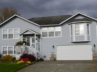 218 Orting Ave NW, Orting, WA 98360