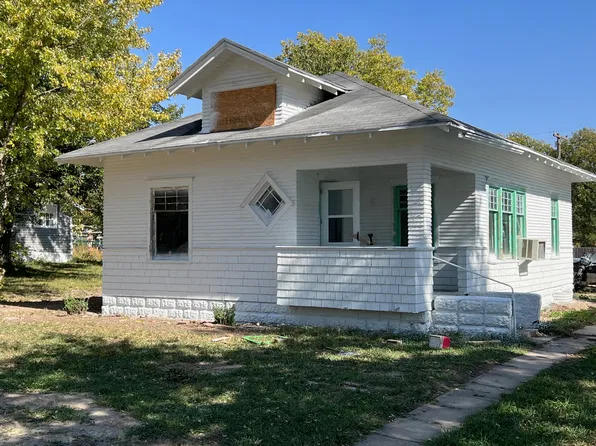 505 Dawson St, Farnam, NE 69029