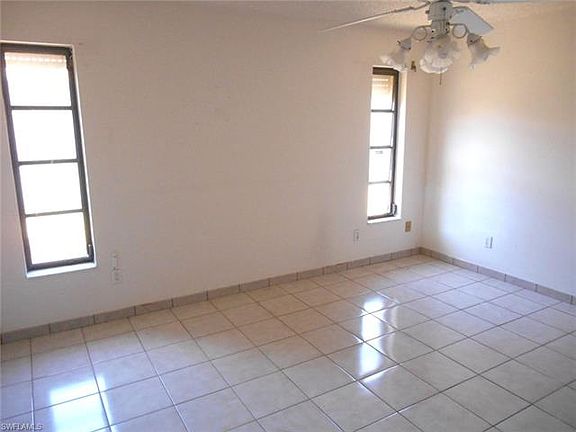 5th image of 3725 SW 7th Ave