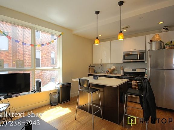 5th image of 431 Grand St #3N