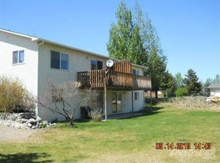 712 Lincoln St, Salmon, ID 83467