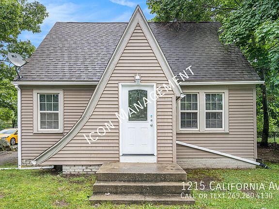 2nd image of 1215 California Ave