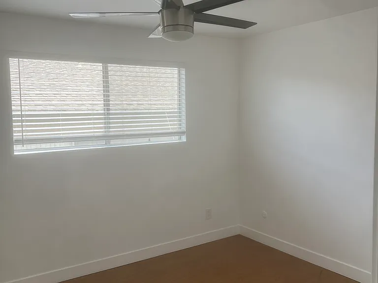 782 2oth St #4 — Photo 5