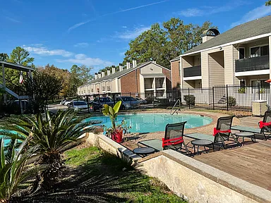 Treehouse Apartments