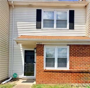 1045 Commonwealth Pl, Virginia Beach, VA, 23464