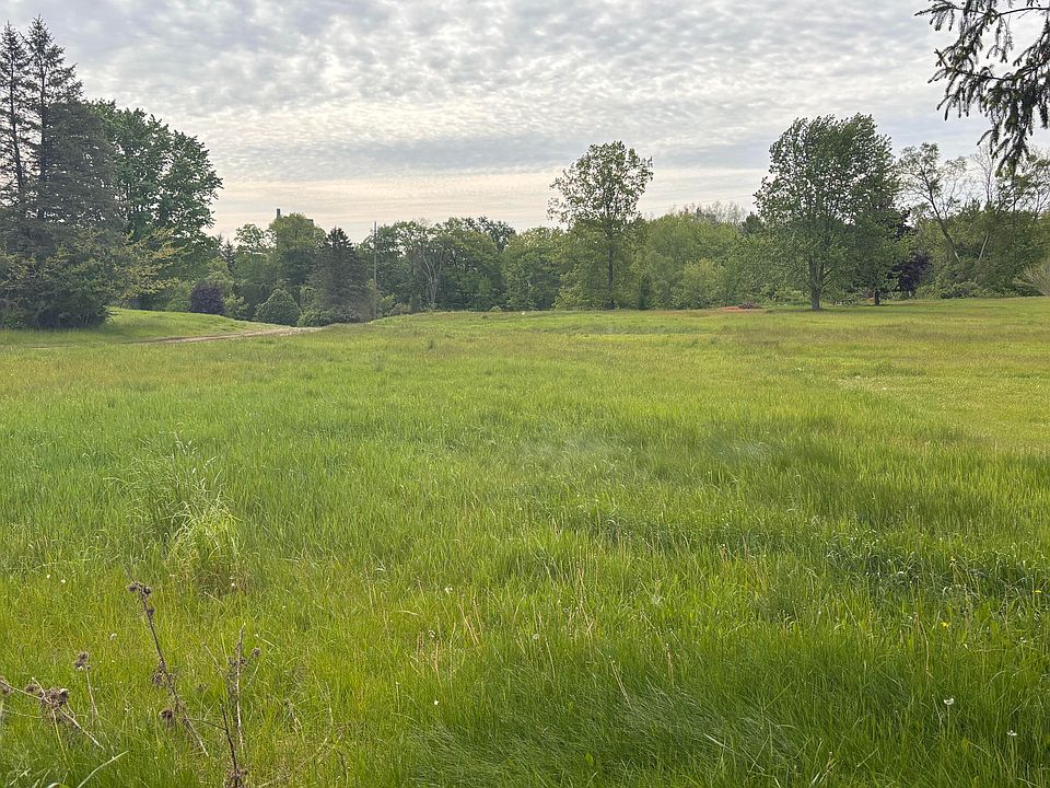 1st image of 12269 Crockery Creek Dr