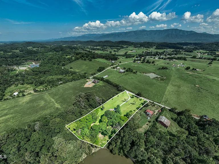 7090 Old Asheville Hwy — Photo 37
